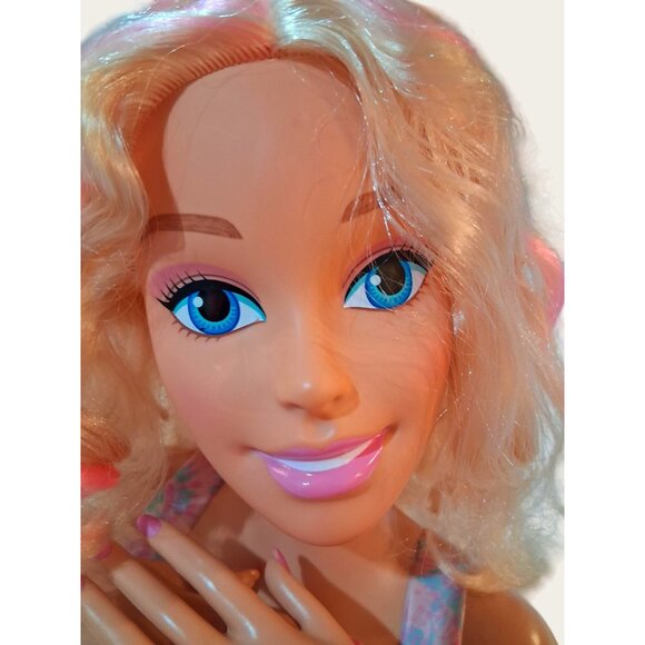 Barbie Blonde Styling Doll Head With Makeup Glittery Top RARE - Picture 3 of 12